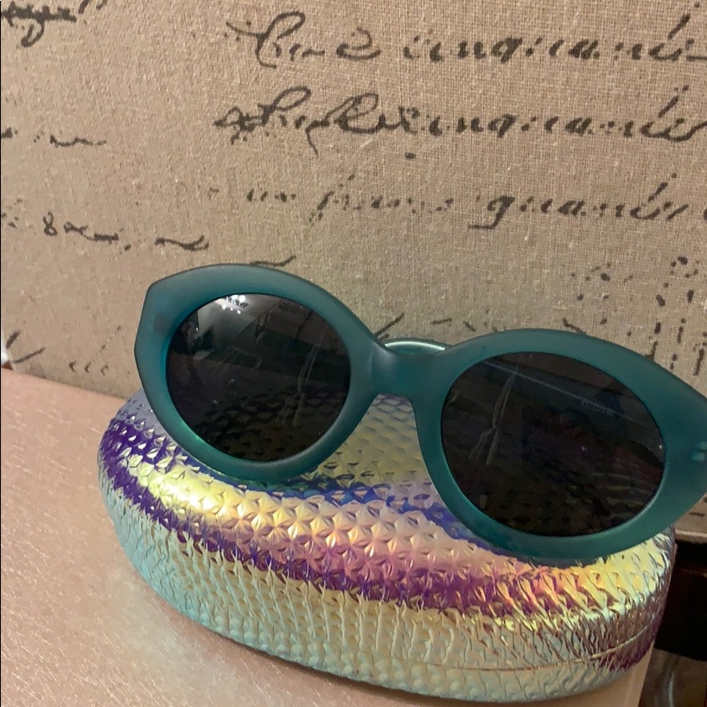 Diane von Furstenberg vintage cateye sunglasses